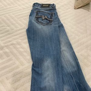 Miss me Boyfriend Capri jeans size 29